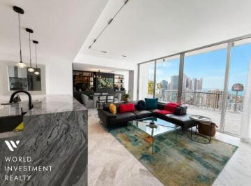 Apartamento · 225m² · 2 Recámaras · 2 Estacionamientos · Apartamento de Lujo en Venta o Alquiler en PH Wanders & Yoo