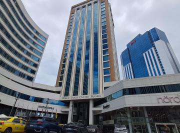 Oficina comercial · 109m² · 2 Estacionamientos · Oficina Comercial 109 m² - Edifico World Trade Center Piso 14