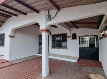 Casa de 5 habitaciones, Panamá · Casa en Entrada a Costa del Este, Chanis: Casa de 5 Recámaras, con Garita de Seguridad 24hrs