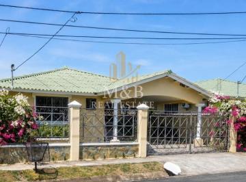Casa de 3 habitaciones, Las Tablas · Casa en Venta - Las Tablas - Urb. Mirador del Bosque
