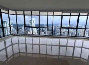 Apartamento de 7 habitaciones, Panamá · Penthouse en Venta en Av Balboa.