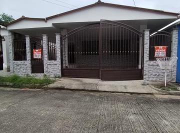 Casa · 273m² · 3 Recámaras · 2 Estacionamientos · Casa en Venta Brisas del Golf Arraiján - Panamá Oeste
