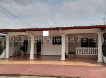 Casa de 4 habitaciones, Panamá · Casa en Venta en El Bosque.