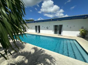 Casa de 3 habitaciones, Chame · Se Vende Casa y Terreno, en Coronado