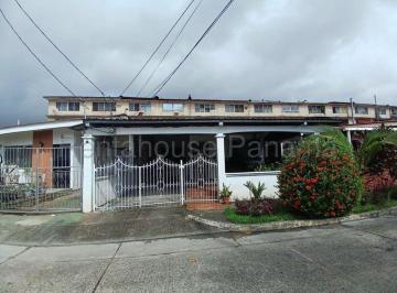 Casa de 3 habitaciones, Panamá · Venta de Casa en Campo Limberg