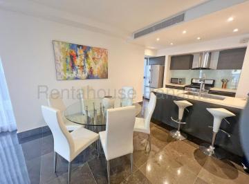 Apartamento de 3 habitaciones, Panamá · Apartamento en Av Balboa PH Yoo en Venta