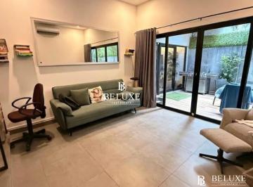Casa · 350m² · 2 Recámaras · 3 Estacionamientos · Vendo Casa Remodelada San Francisco (6)