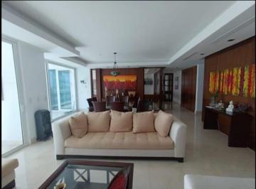 Apartamento · 358m² · 4 Recámaras · 3 Estacionamientos · Venta de Amplio Apartamento de 358 m² en El PH Aria Costa del Este Aq