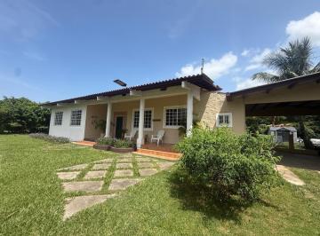 Casa · 200m² · 3 Recámaras · 2 Estacionamientos · Venta de Casa en Rancho Los Sueños, en El Espave de Chame