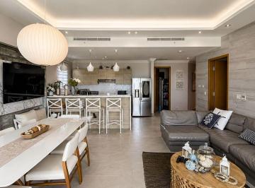 Apartamento · 194m² · 3 Recámaras · 1 Estacionamientos · Vendo Apartamento Playa Escondida