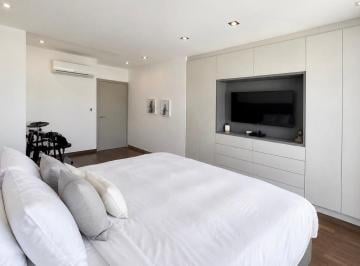 Apartamento · 160m² · 3 Recámaras · 2 Estacionamientos · San Francisco Pasos de Multiplaza 3r Amob Lujo $2500