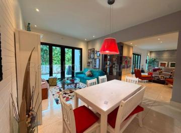 Casa de 4 habitaciones, Panamá · Alquiler de Casa en Santa María