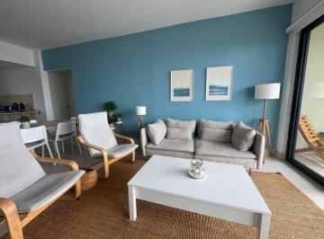 Apartamento · 140m² · 3 Recámaras · 1 Estacionamientos · Alquiler de Apartamento con Vista Al Mar en Punta Caelo, San Carlos