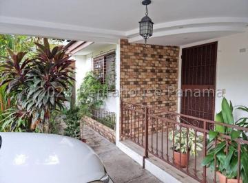 Casa de 3 habitaciones, Panamá · Venta de Casa en Betania