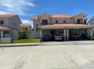 Casa de 4 habitaciones, Panamá · Alquiler Casa Duplex Versalles Ih