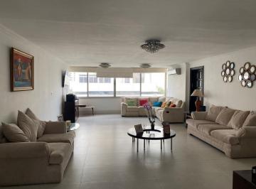 Apartamento · 250m² · 3 Recámaras · 2 Estacionamientos · Alquilo Apartamento Punta Paitilla Parque Mar