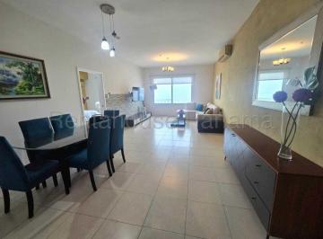 Apartamento de 1 habitación, Panamá · Apartamento en Alquiler en Av Balboa. PH Vista Marina. 27ldc1737