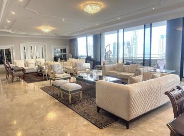 Apartamento de 3 habitaciones, Panamá · Apartamento en La Cresta PH Cresta Palace en Venta