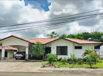 Casa de 3 habitaciones, David · San Carlitos David Chiriqui Casa en Alquiler