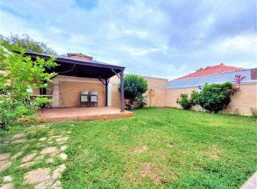 Casa de 3 habitaciones, Panamá · Casa en Venta en Las Cumbres
