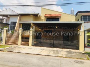 Casa de 3 habitaciones, Panamá · Venta de Casa en La Alameda