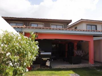 Casa de 3 habitaciones, Panamá · Venta de Casa con 242 m² en Transistmica PH Green Village 26 - 4486sr