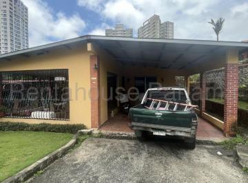 Casa de 3 habitaciones, Panamá · Casa en Venta en Carrasquilla 27ldc1807