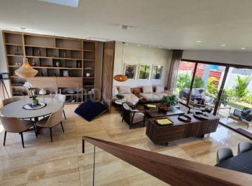 Casa de 3 habitaciones, Panamá · Venta de Casa en Santa Maria The Woods By Valor 399 m