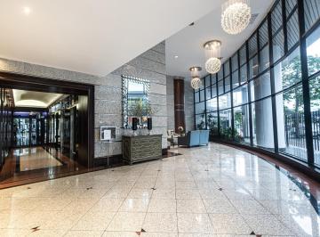 Apartamento · 290m² · 3 Recámaras · 2 Estacionamientos · PH Los Delfines. Av Balboa