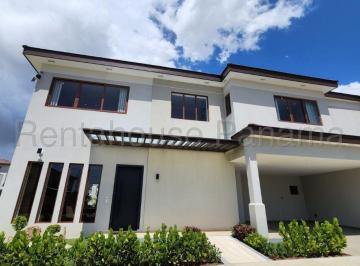 Casa de 3 habitaciones, Panamá · Se Vende Casa en Santa Maria