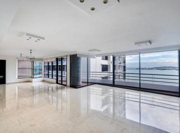 Apartamento · 290m² · 3 Recámaras · 2 Estacionamientos · Ganga Apartamento en PH Los Delfines - 7212da