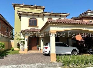 Casa de 3 habitaciones, Panamá · Casa Amoblada El Doral 27vtl1860