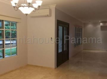Casa de 4 habitaciones, Panamá · Alquiler de Casa en Costa del Este Costa Serena 425 m