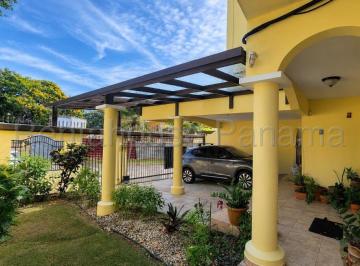 Casa de 3 habitaciones, Panamá · Casa en Venta en Ancón 27ldc1873