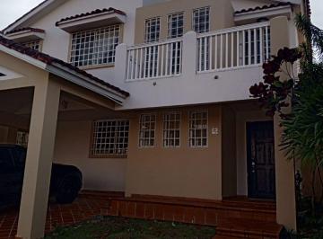 Casa de 4 habitaciones, San Miguelito · Alquilo Casa en Brisas Heigh