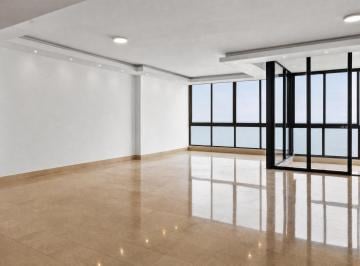 Apartamento · 336m² · 3 Recámaras · 3 Estacionamientos · Panama Bay