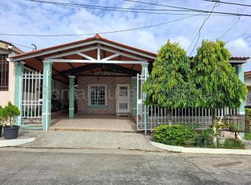Casa de 3 habitaciones, La Chorrera · Venta de Casa en Chorrera Abs