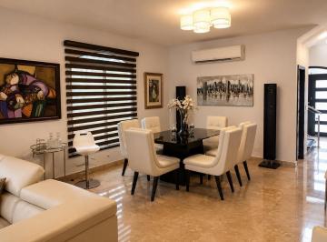 Casa · 500m² · 4 Recámaras · 2 Estacionamientos · Alquilo o Vendo Casa en Clayton PH Clayton Village
