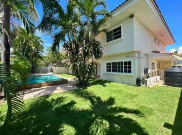 Casa de 4 habitaciones, Panamá · Casa en Costa del Este 4 Rec y Piscina Costa Serena