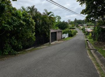 Casa de 3 habitaciones, Panamá · Casa con Amplio Terreno de 838 m² en 24 de Diciembre – $85,000 Negociables