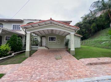 Casa de 3 habitaciones, Panamá · Venta de Casa en Villa Lucre Azores