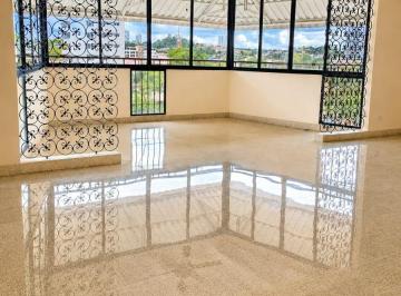Apartamento de 3 habitaciones, Panamá · Alquiler de Apartamento de 176 m² en PH Loma 50, Hato Pintado