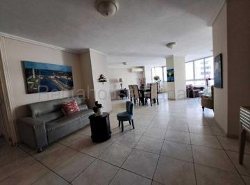 Apartamento de 4 habitaciones, Panamá · Venta de Apartamento en Bella Vista