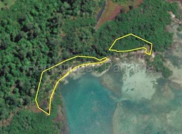 Terreno / Lote , Bocas del Toro · Venta de Terreno de Playa en Isla Bastimento, Bastimentos | 1167 m²