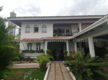 Casa de 4 habitaciones, Panamá · Venta de Casa en La Alameda