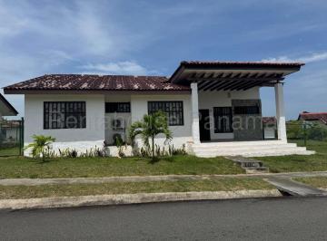 Casa de 3 habitaciones, San Carlos · Se Vende Casa en San Carlos Zc