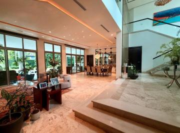 Casa de 4 habitaciones, Panamá · Casa de Dos Niveles con Piscina - Costa del Este