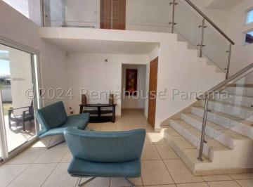 Casa de 3 habitaciones, Panamá · Venta Casa Gorgona