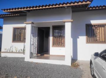 Casa de 2 habitaciones, Boquete · Barriada Johnny Woodlnad Alto Boquete Chiriqui Casa en Alquiler