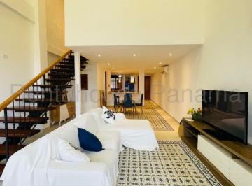 Apartamento de 2 habitaciones, Panamá · Apartamento en Casco Antiguo PH Casa Malecon en Venta
